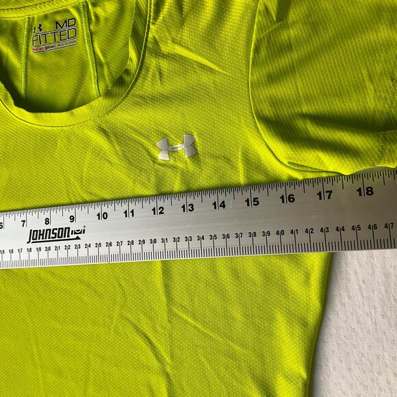 Under Armour Women Short Sleeve Workout Fitted T-shirt size M, Solid Neon Green - Picture 4 of 8